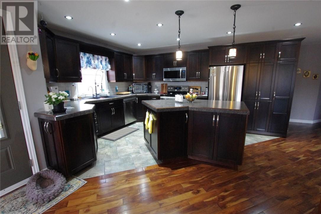 619 Bonin Street, Azilda Property Listing MLS® 2115563