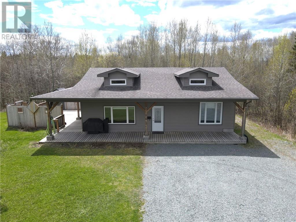 619 Bonin Street, Azilda Property Listing MLS® 2115563