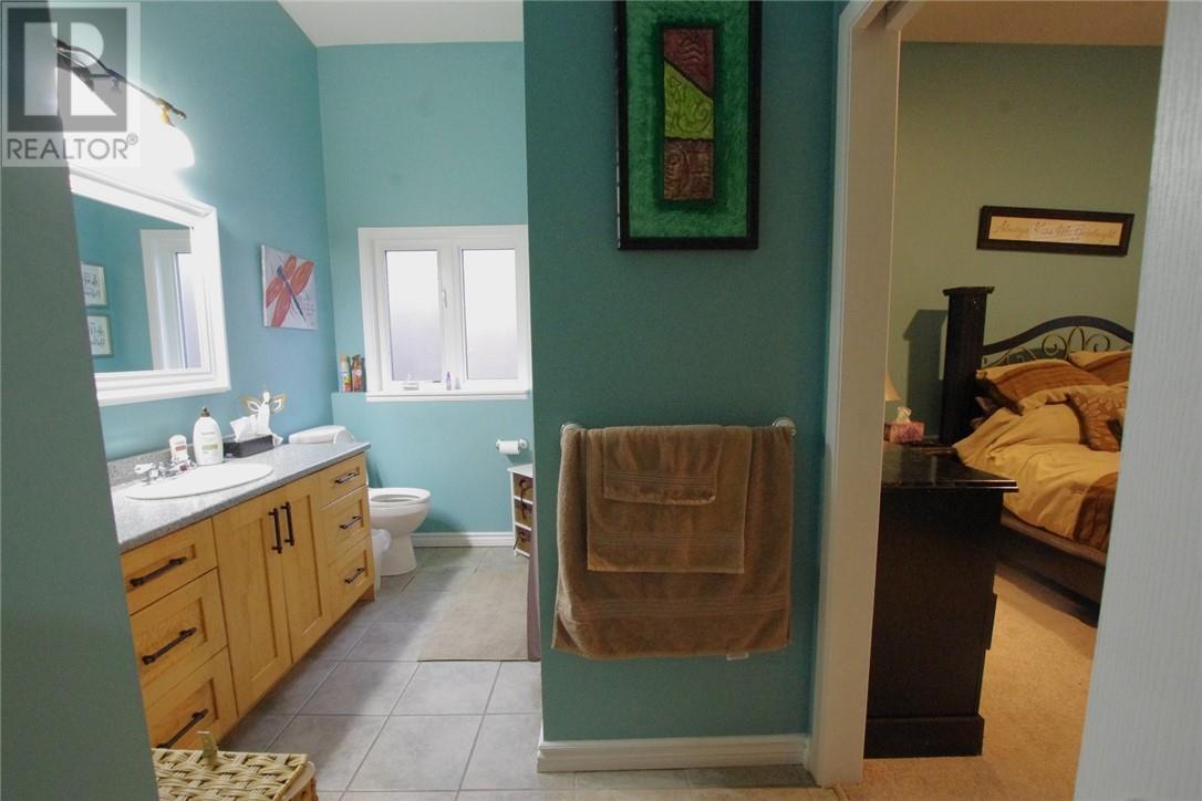 619 Bonin Street, Azilda Property Listing MLS® 2115563