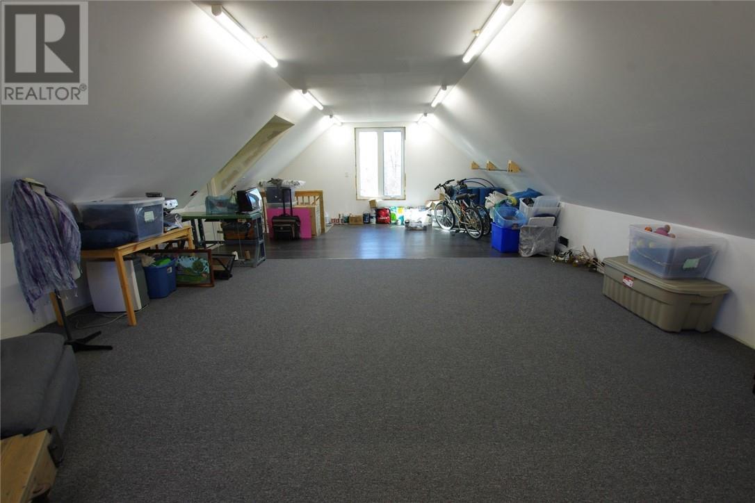 619 Bonin Street, Azilda Property Listing MLS® 2115563