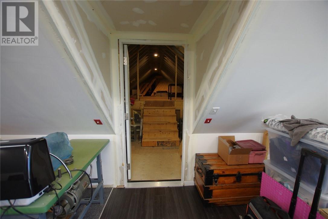 619 Bonin Street, Azilda Property Listing MLS® 2115563