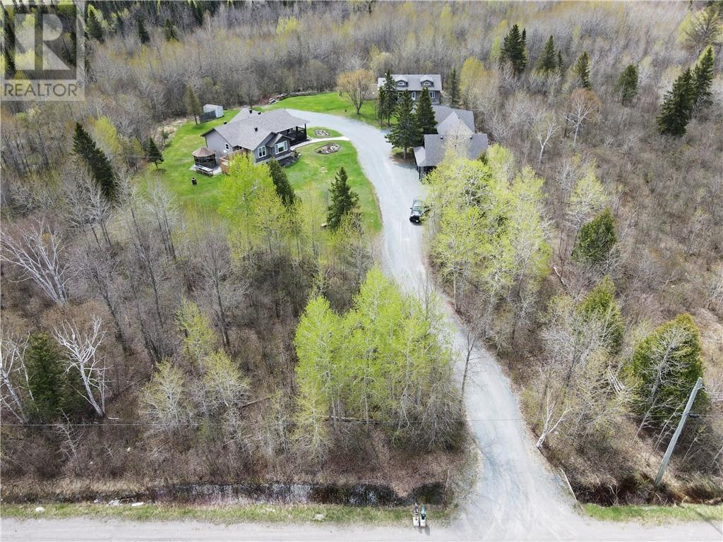 619 Bonin Street, Azilda Property Listing MLS® 2115563