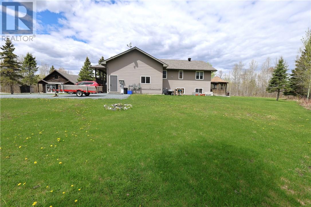 619 Bonin Street, Azilda Property Listing MLS® 2115563