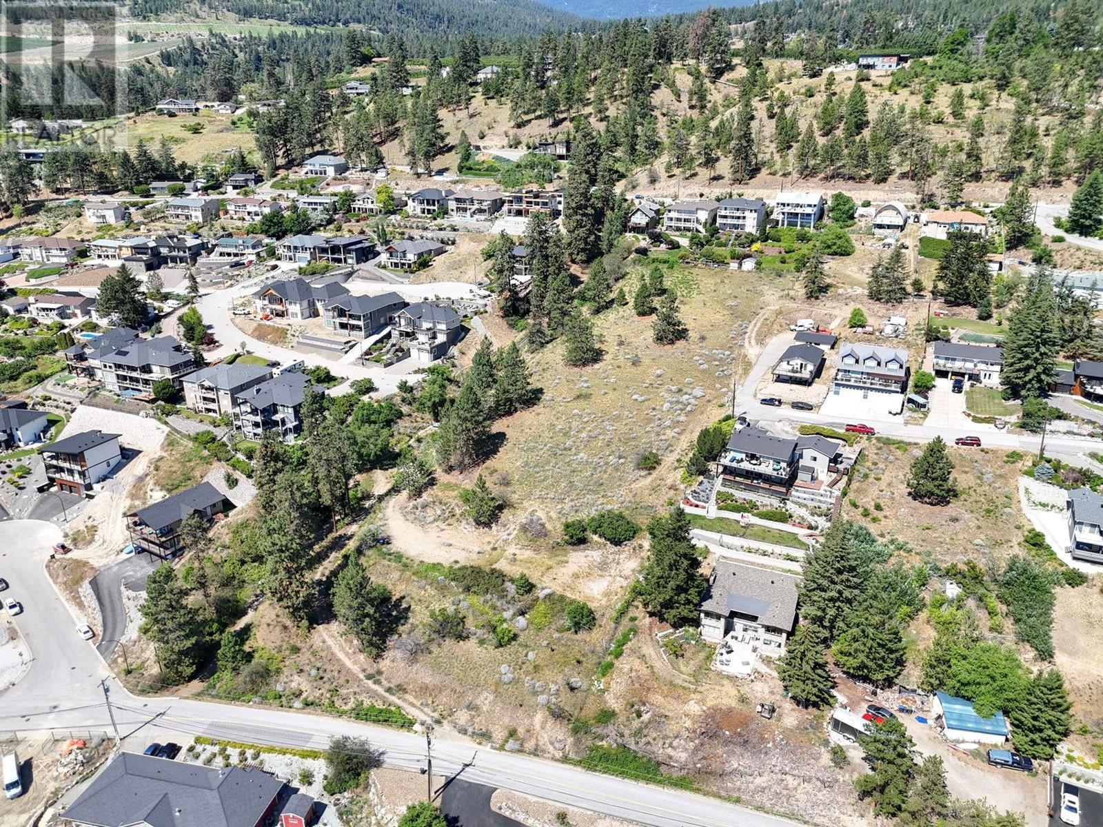 6446 Renfrew Road. Peachland, British Columbia