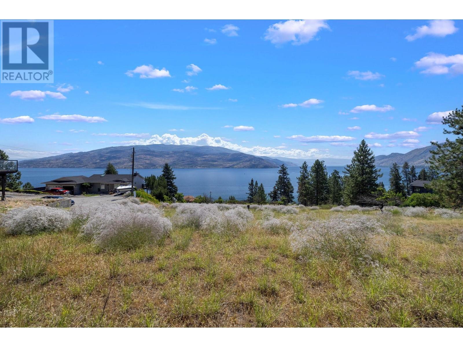 6446 Renfrew Road. Peachland, British Columbia