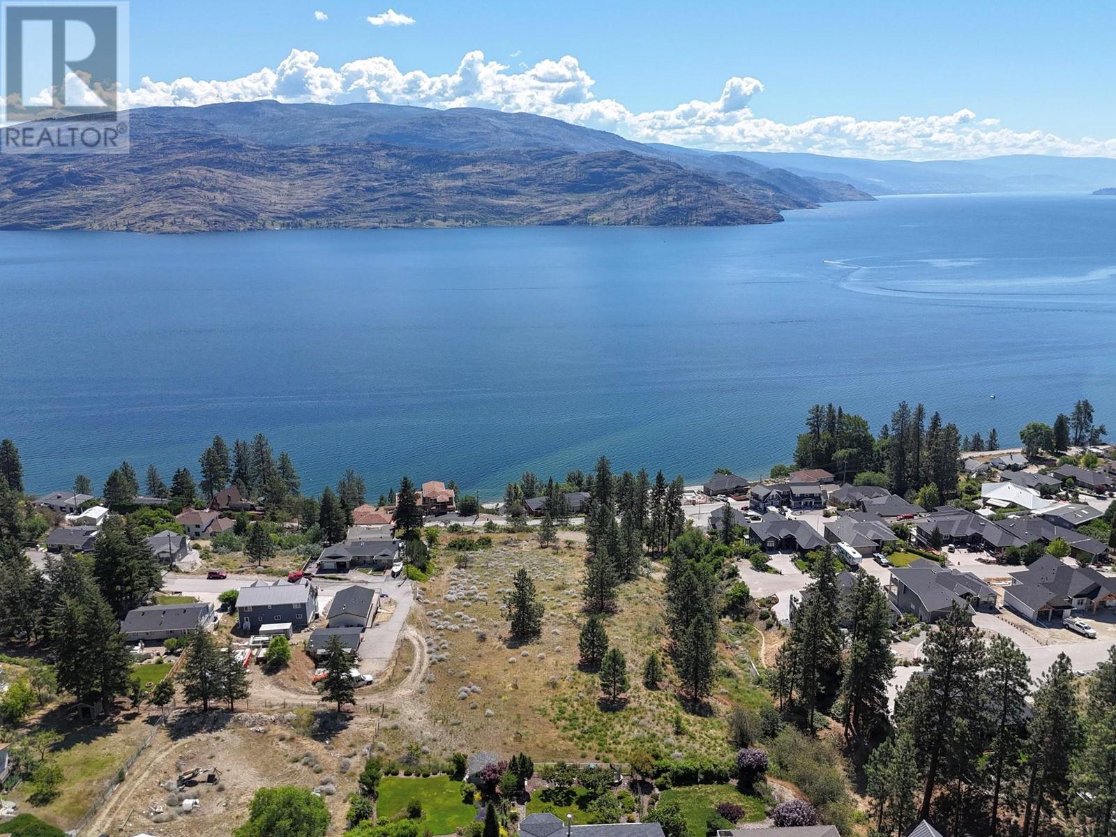 6446 Renfrew Road. Peachland, British Columbia