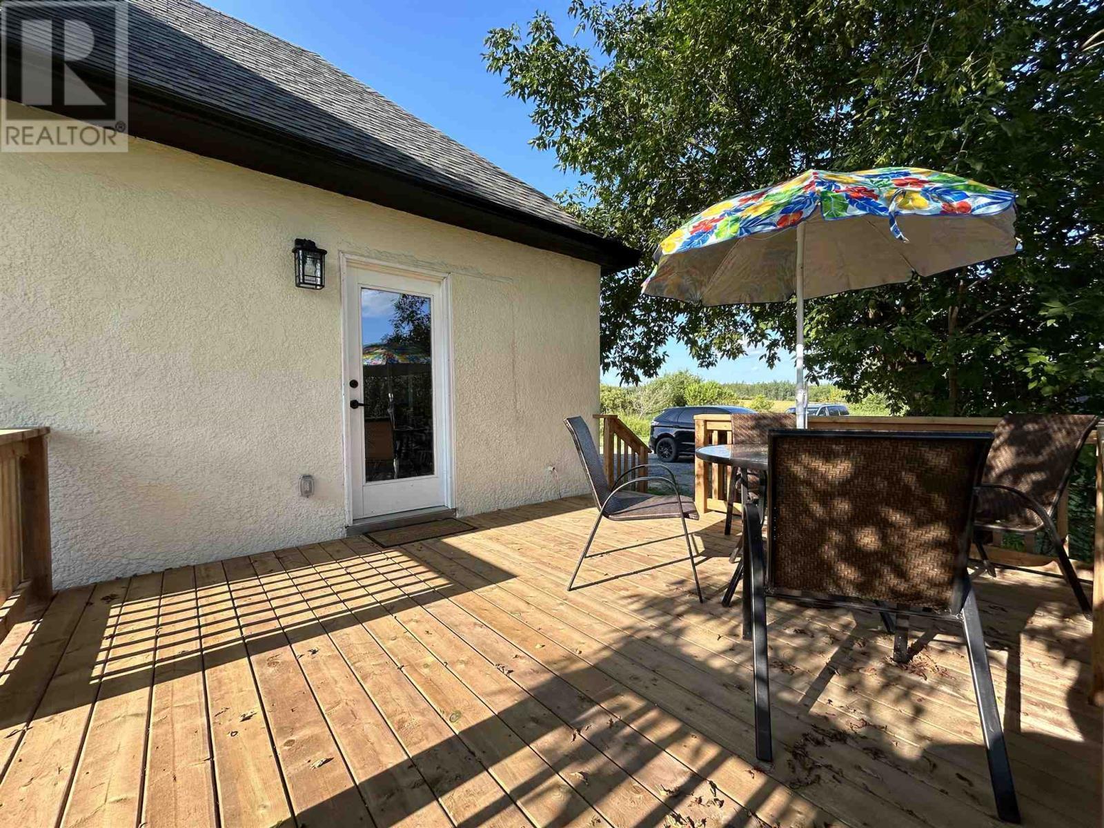 1172 Redford Road EMO Home for Sale in Emo Real Estate