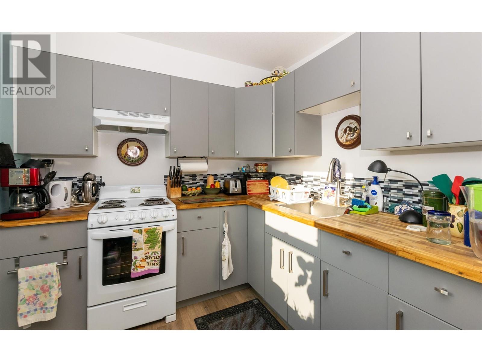 713 Russell Avenue. Enderby, British Columbia