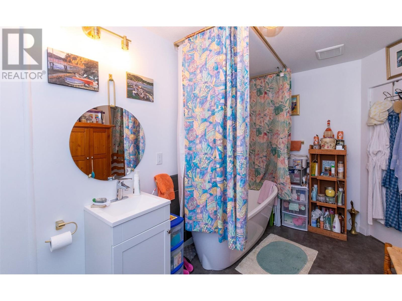 713 Russell Avenue. Enderby, British Columbia