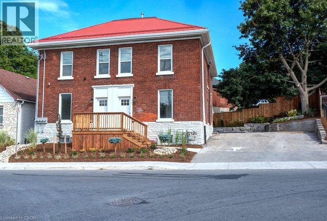 377 Main Street, Woodstock