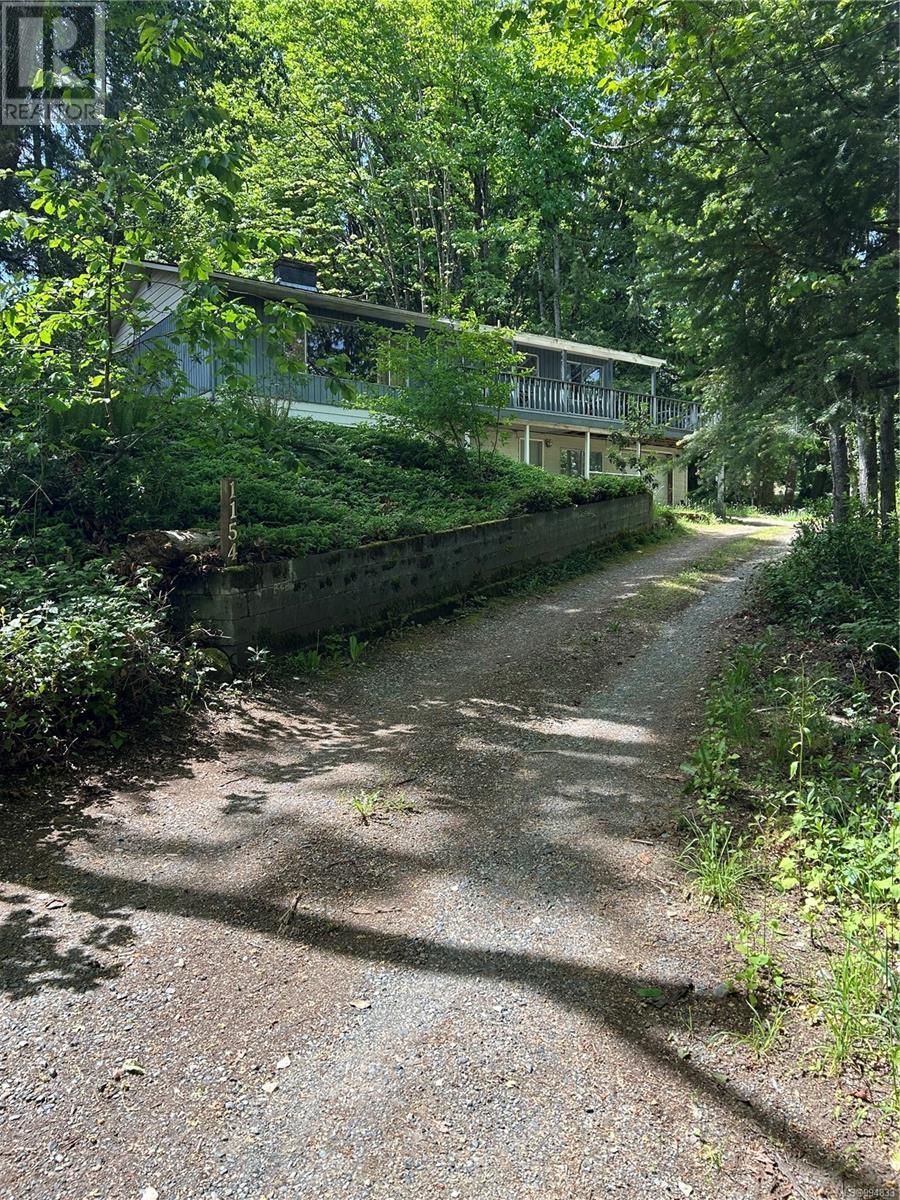 1154 2nd Avenue, Ladysmith