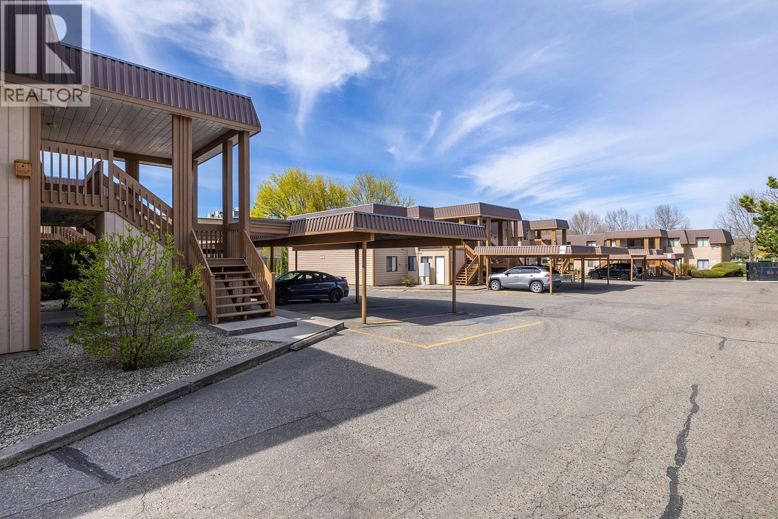 880 Badke Road. Kelowna, British Columbia