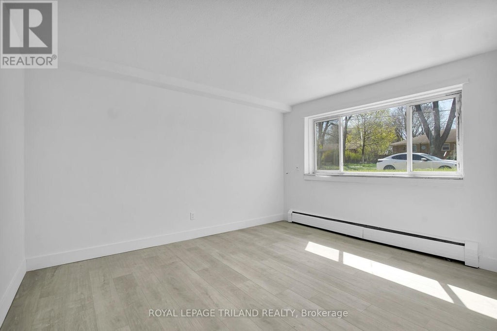 3 - 852 Trafalgar Street, London East (east L)