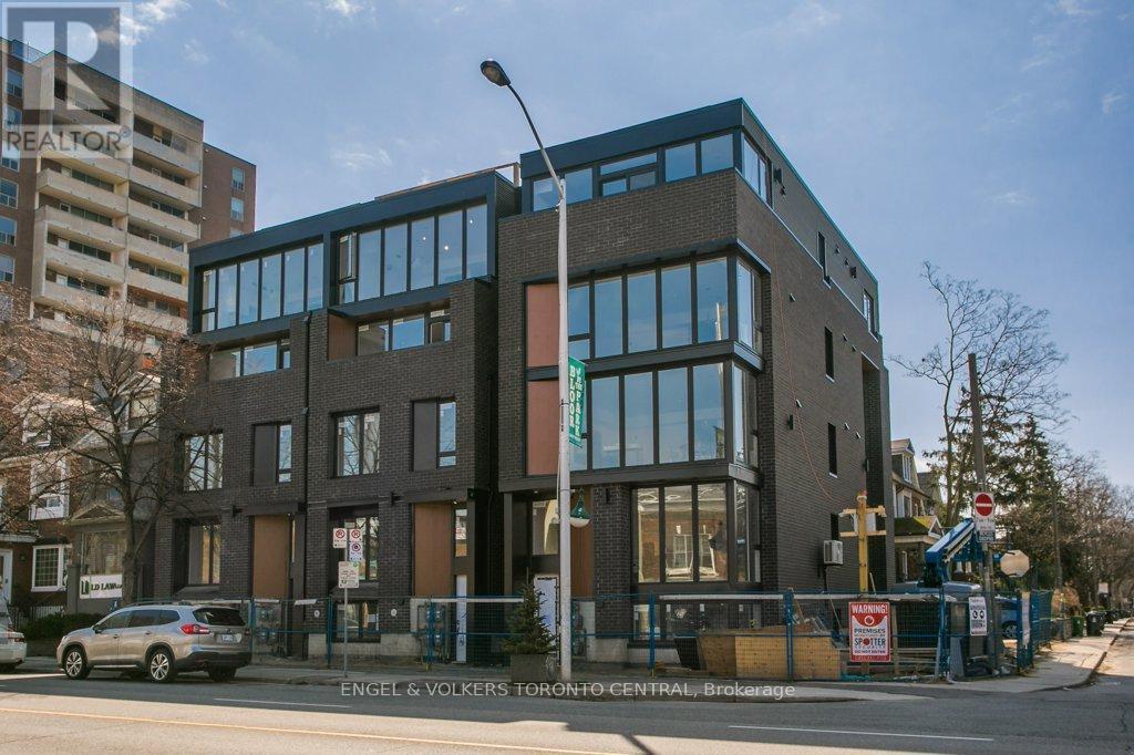 4 - 1555 Bloor Street W, Toronto (high Park-Swansea)