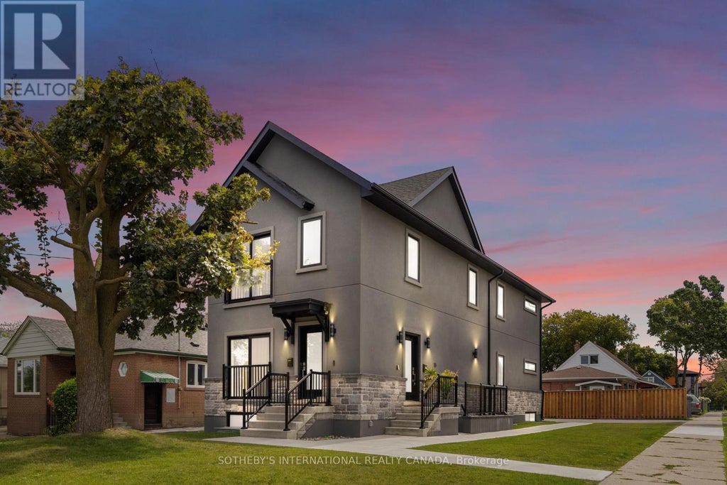 15 Burrard Road, Toronto (elms-Old Rexdale)