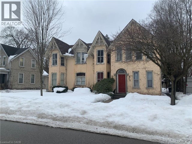 34 Oak Street, Cambridge