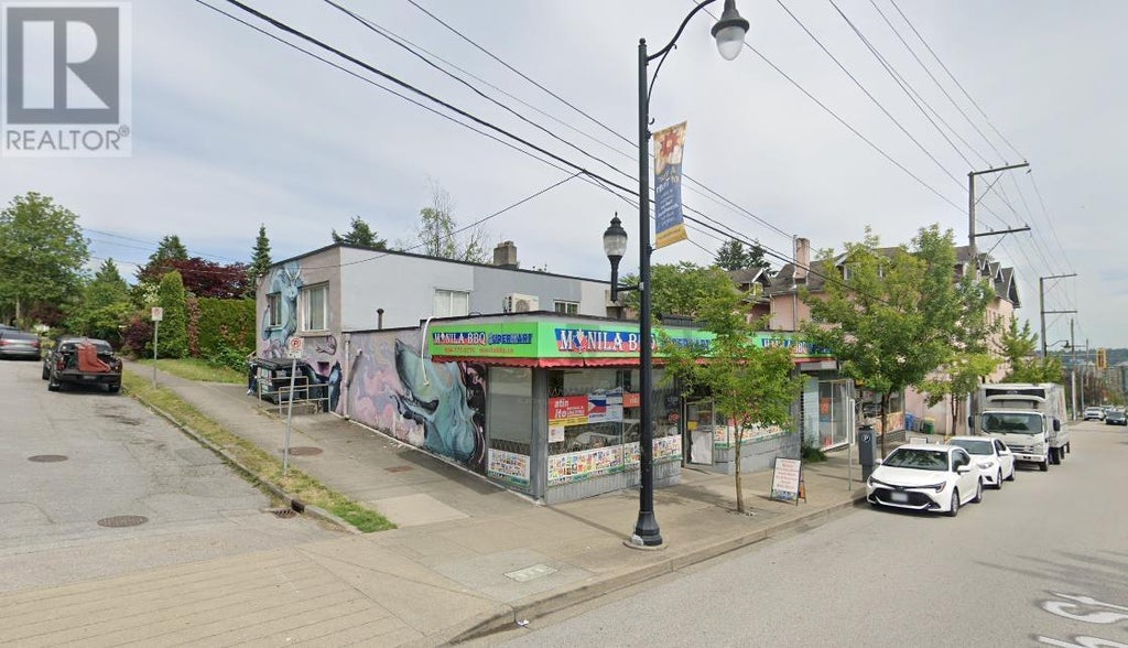 615 Twelfth Street, New Westminster