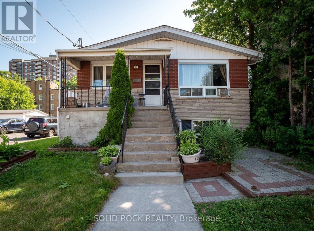 310 Patton Street, Ottawa