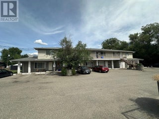 3710-3712 24 Avenue. Vernon, British Columbia