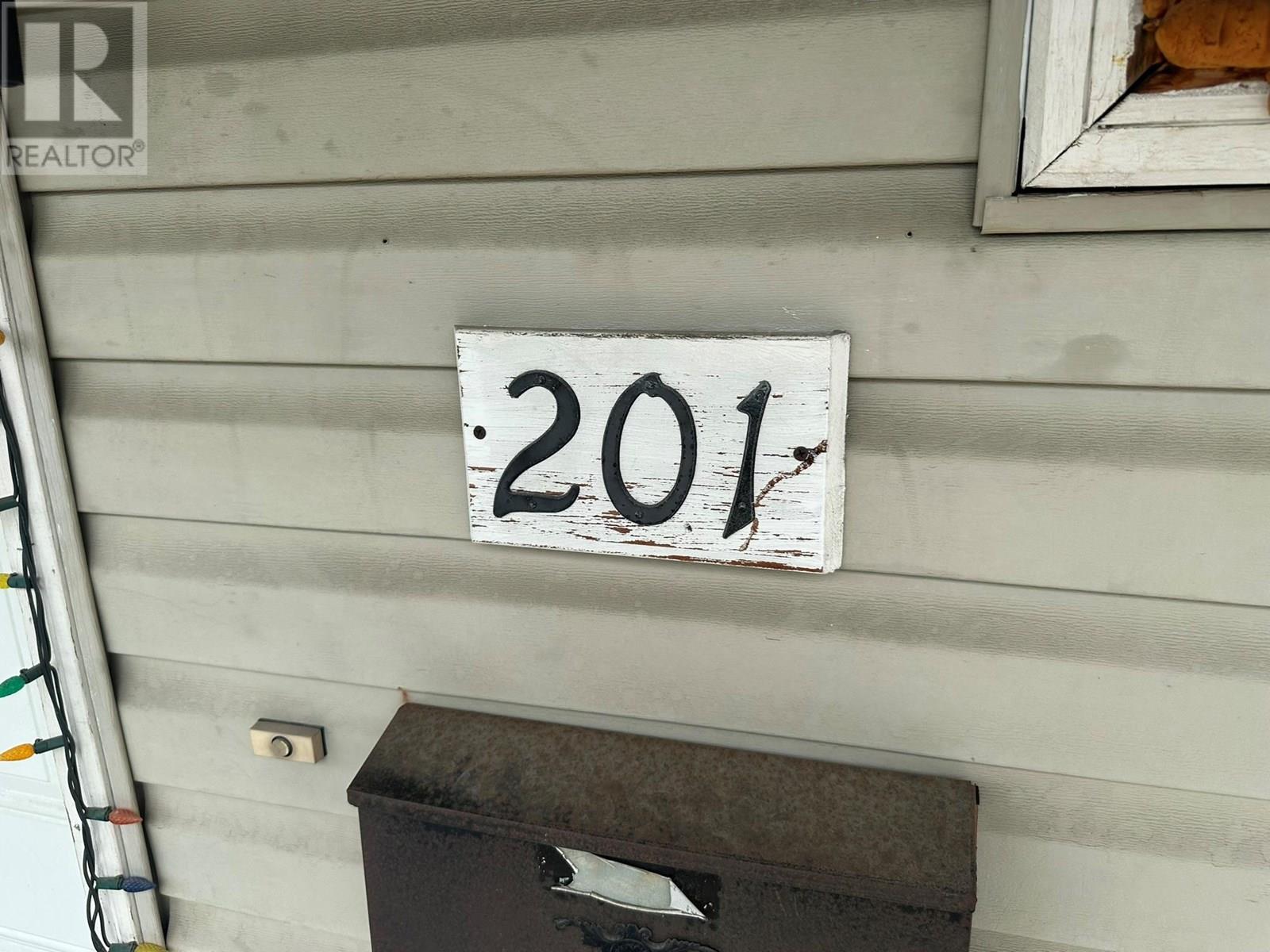 3710-3712 24 Avenue. Vernon, British Columbia