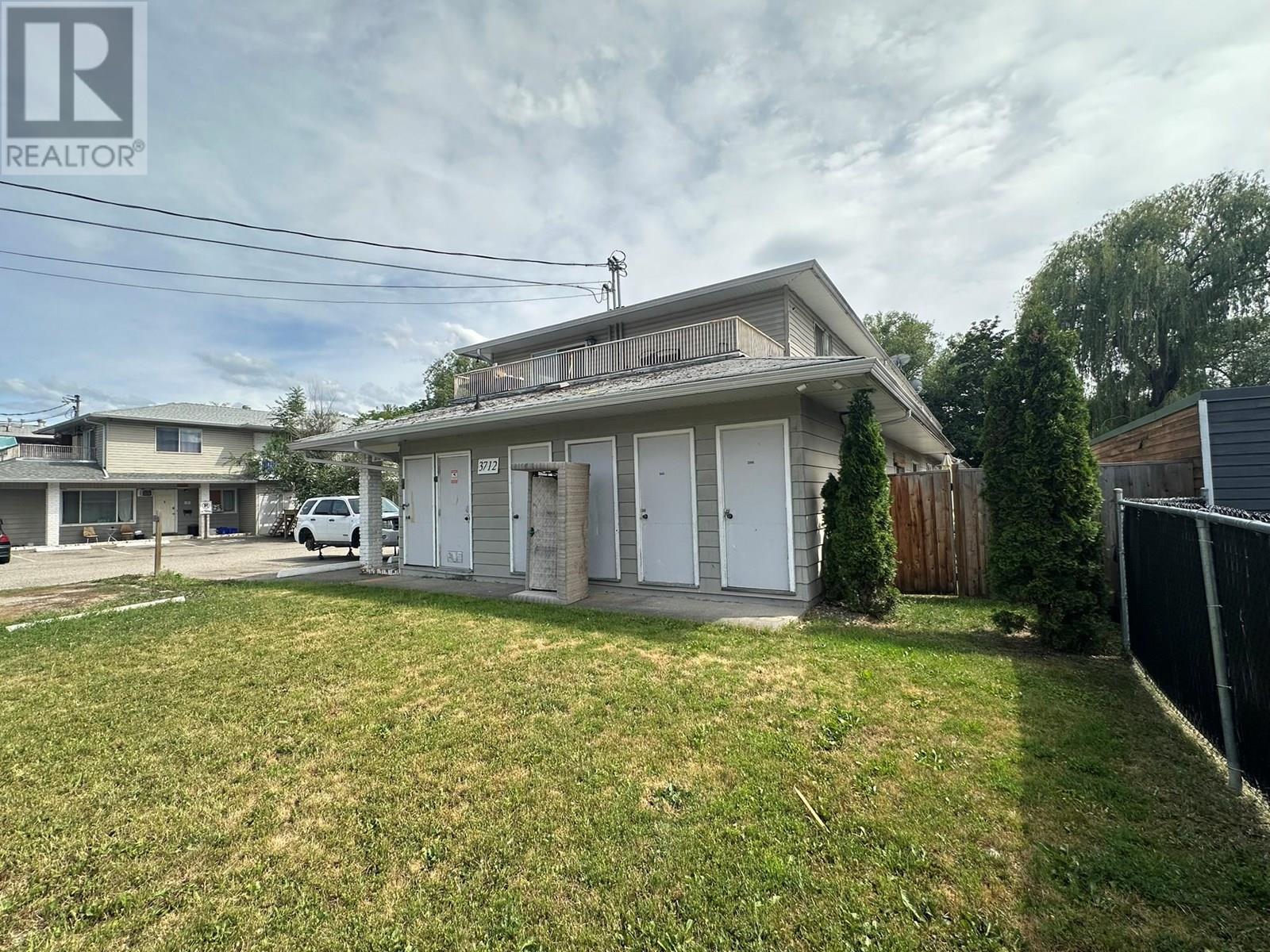 3710-3712 24 Avenue. Vernon, British Columbia