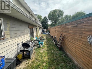 3710-3712 24 Avenue. Vernon, British Columbia