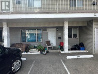 3710-3712 24 Avenue. Vernon, British Columbia