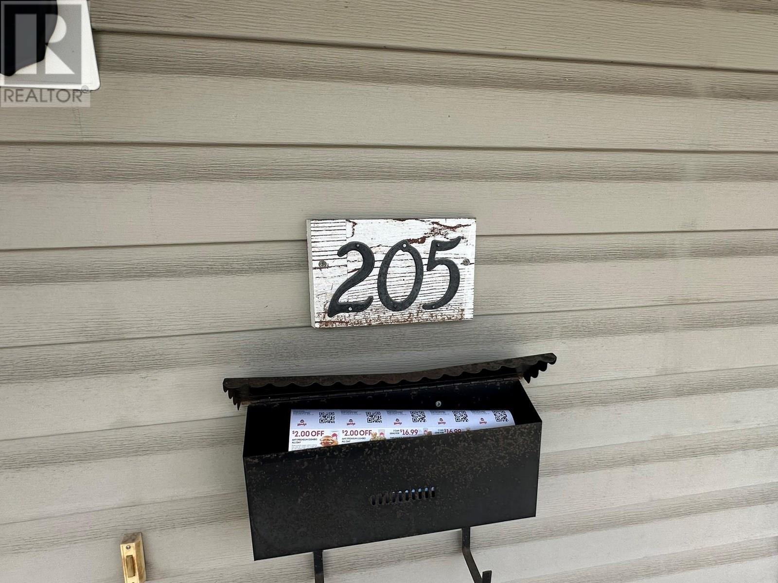 3710-3712 24 Avenue. Vernon, British Columbia