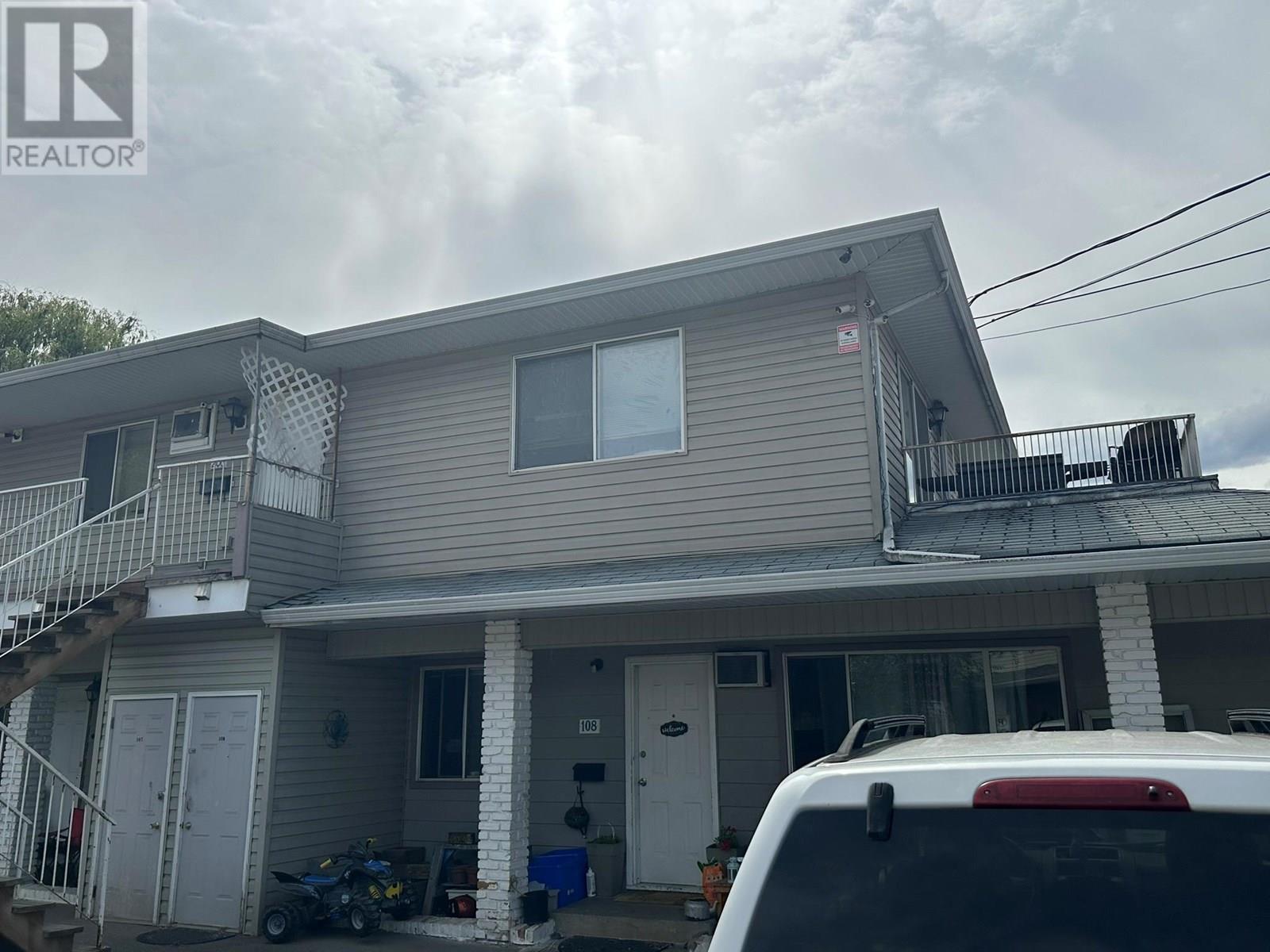 3710-3712 24 Avenue. Vernon, British Columbia