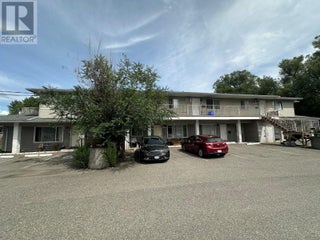 3710-3712 24 Avenue. Vernon, British Columbia