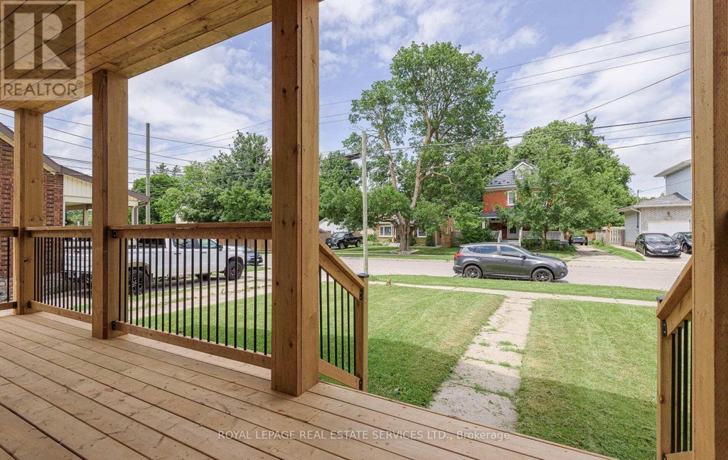 631 Lawrence Street, Cambridge