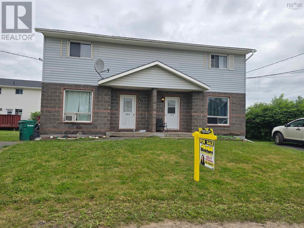 107 Rutherford Street, Stellarton