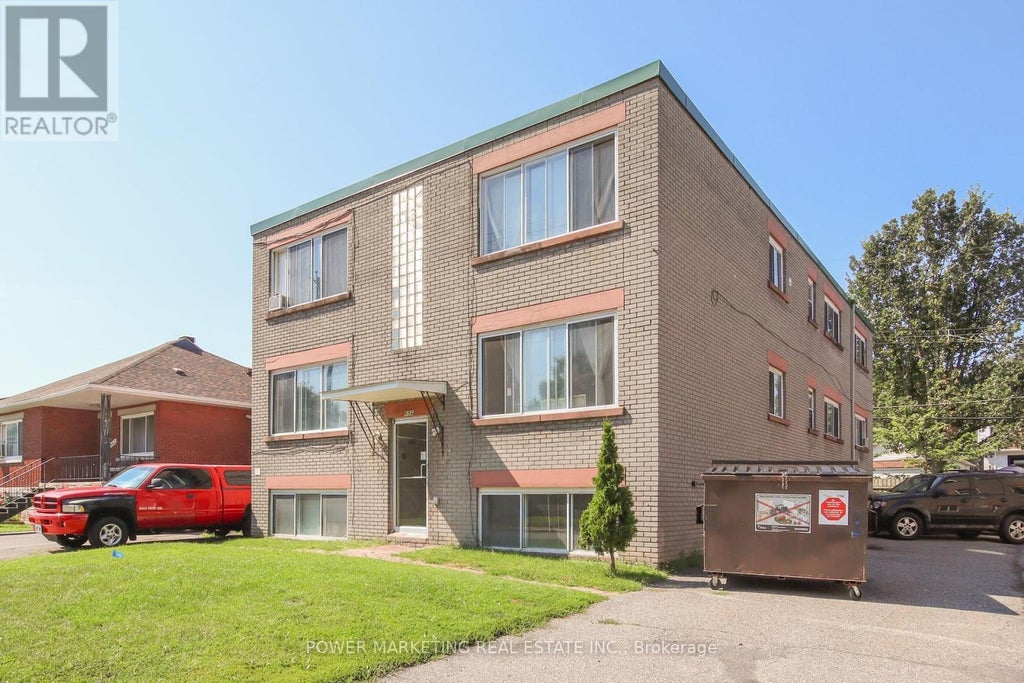 644-656 De L'eglise Street, Ottawa