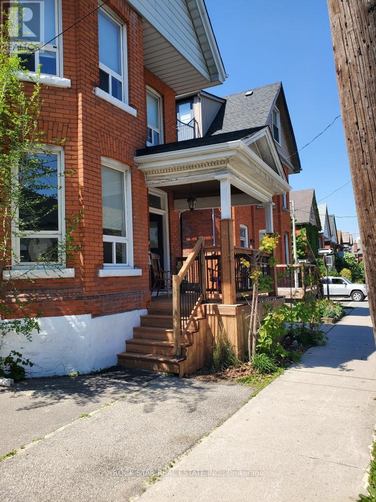 Unit 2/2nd Floor - 322 Queen Street S, Hamilton (kirkendall)