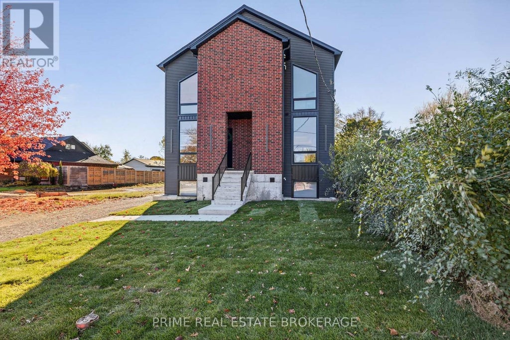 3 - 417 Baseline Road E, London South (south G)