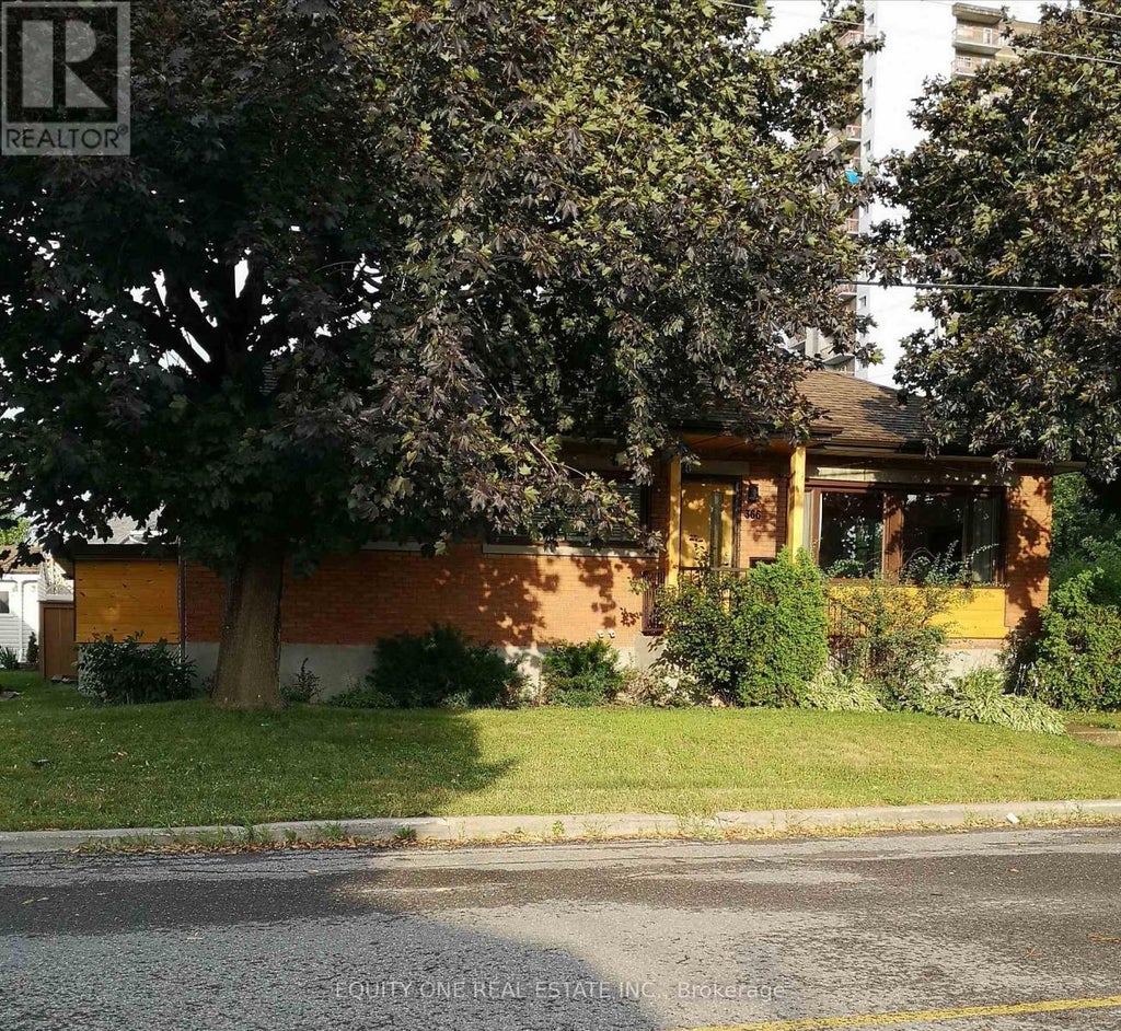 366 Maria Goretti Circle, Ottawa