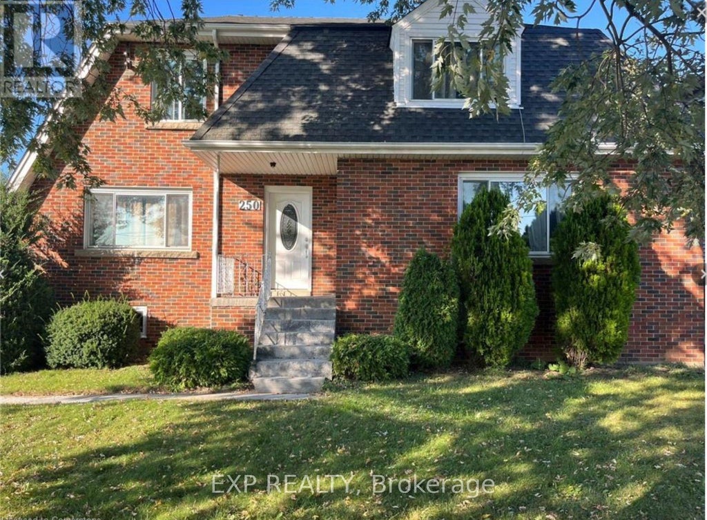 250 Highland Road W, Hamilton (stoney Creek Mountain)