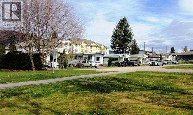 746 Thompson Avenue. Chase, British Columbia