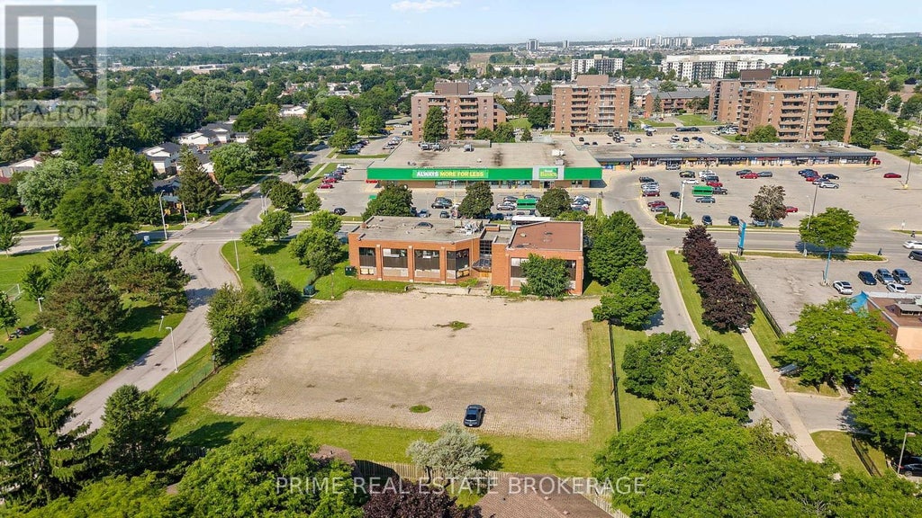 1408 Ernest Avenue, London South (south X)