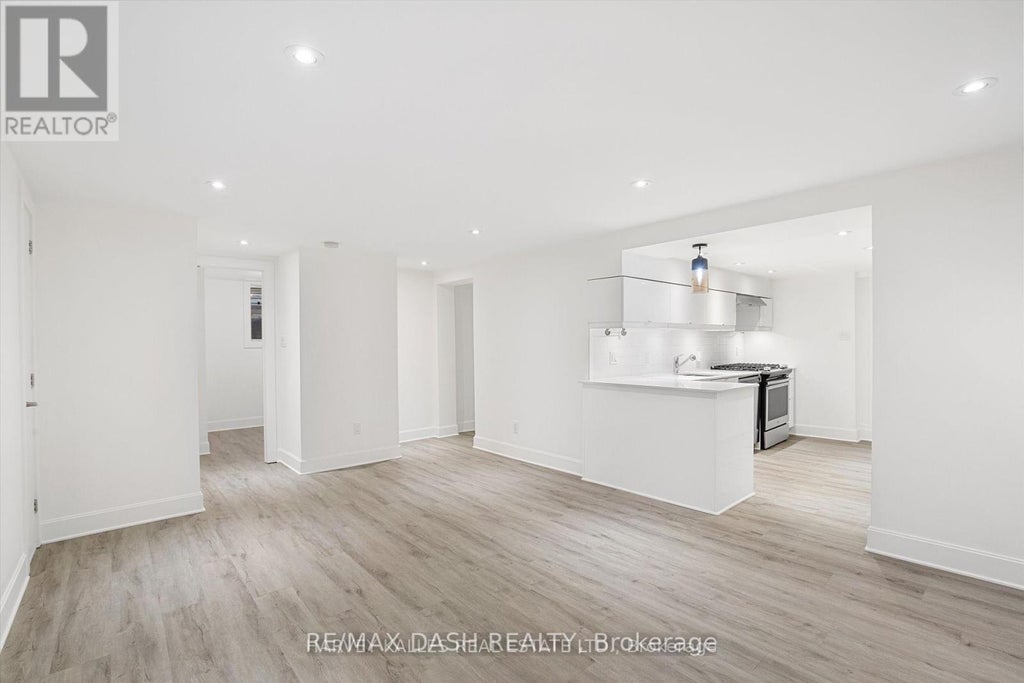 1 - 263 Boston Avenue, Toronto (south Riverdale)