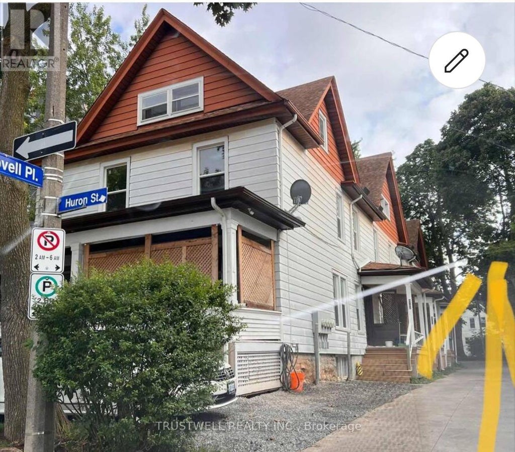 4440 Huron Street, Niagara Falls (downtown)