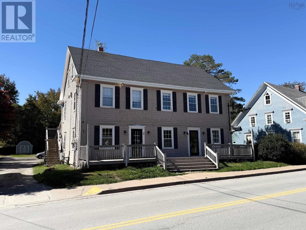 662 Main Street, Mahone Bay