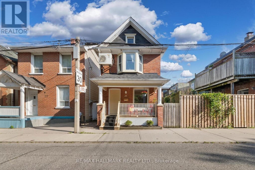 25 Norwood Terrace, Toronto (east End-Danforth)