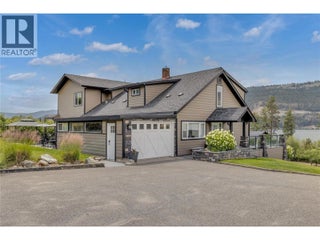 4511 Crawford Road. Lake Country, British Columbia