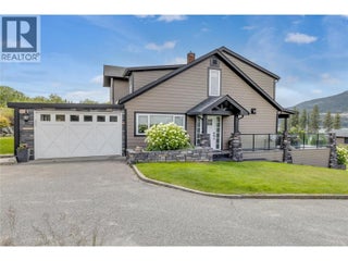 4511 Crawford Road. Lake Country, British Columbia