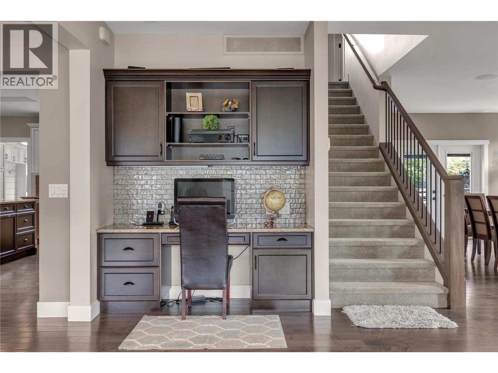 4511 Crawford Road. Lake Country, British Columbia