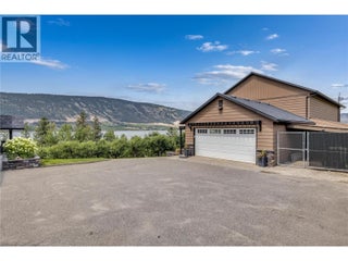 4511 Crawford Road. Lake Country, British Columbia