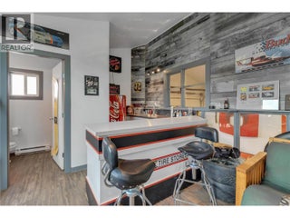 4511 Crawford Road. Lake Country, British Columbia