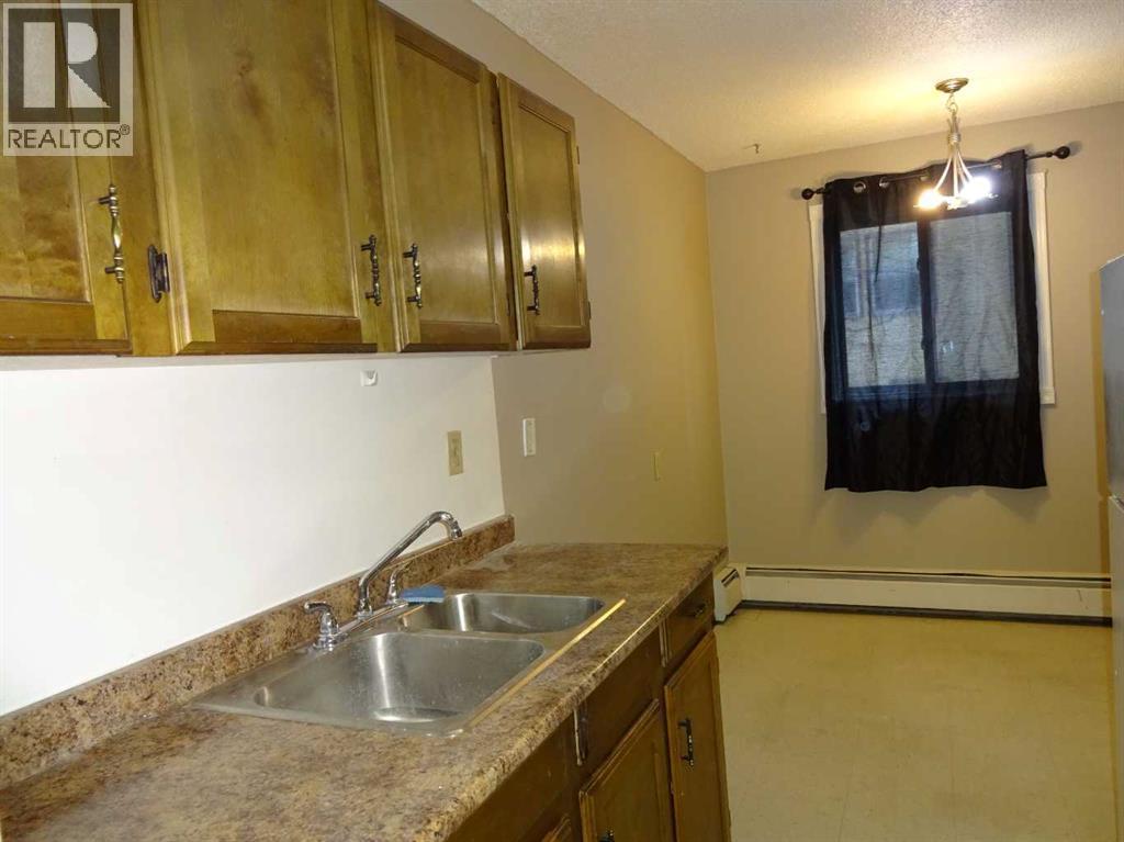 2410 14 Street Sw, Calgary