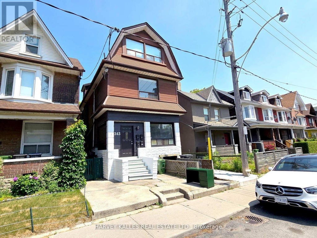343 Greenwood Avenue, Toronto (greenwood-Coxwell)